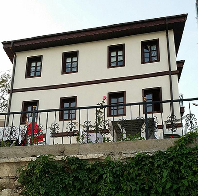 Faik Bey Konagi Golyazi Exterior foto